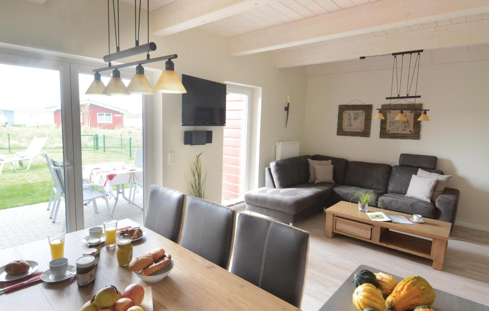 3 Bedroom Cozy Home In Dagebüll Esterno foto