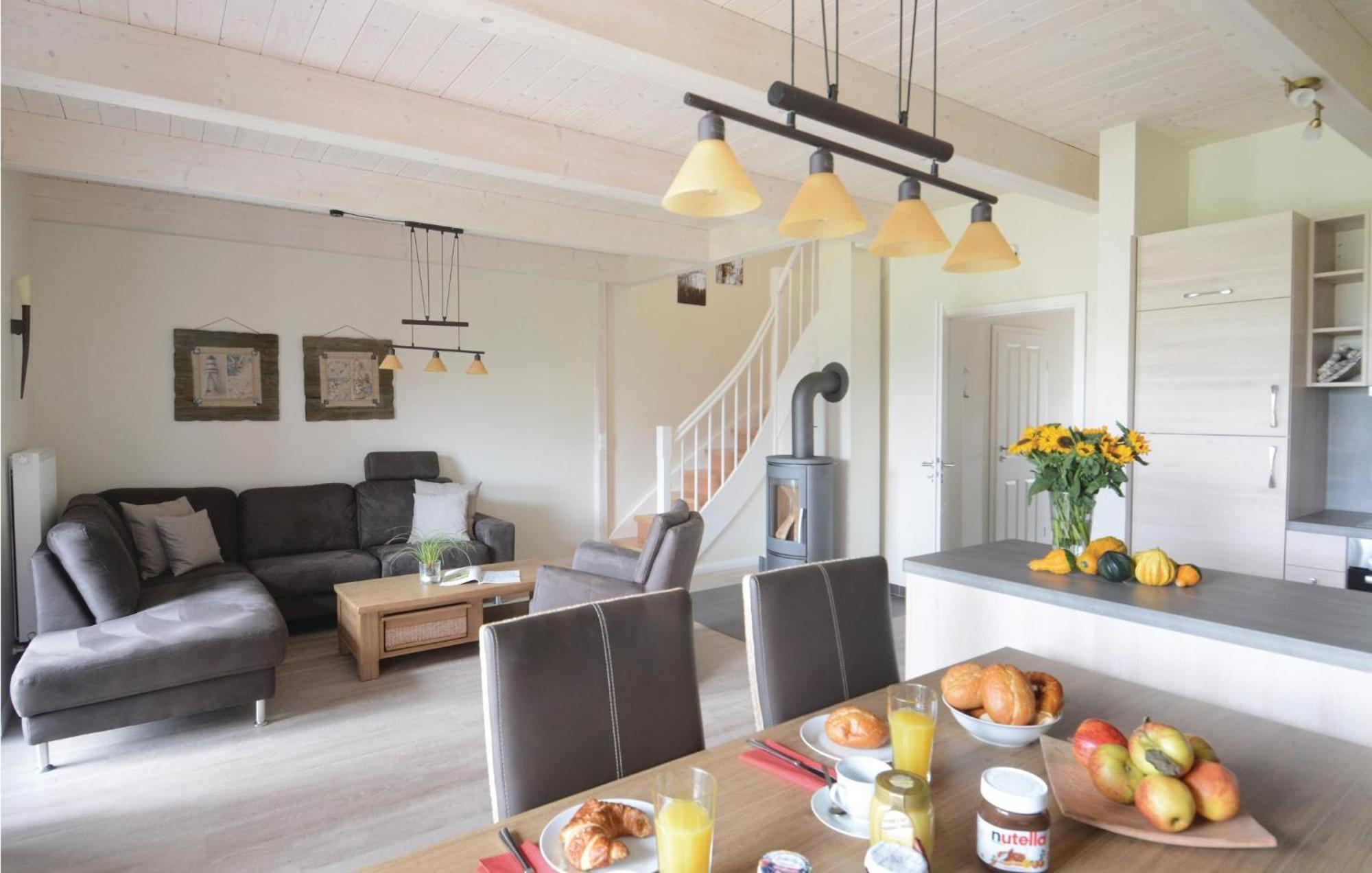 3 Bedroom Cozy Home In Dagebüll Esterno foto